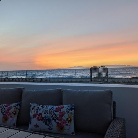 Lambou Beach Sunset Soroni Экстерьер фото